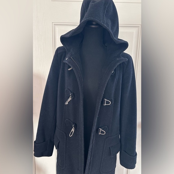 Kenneth Cole Reaction Black Peacoat with Metal Toggle Closures, Zipper, Hood, 8 - Picture 5 of 10